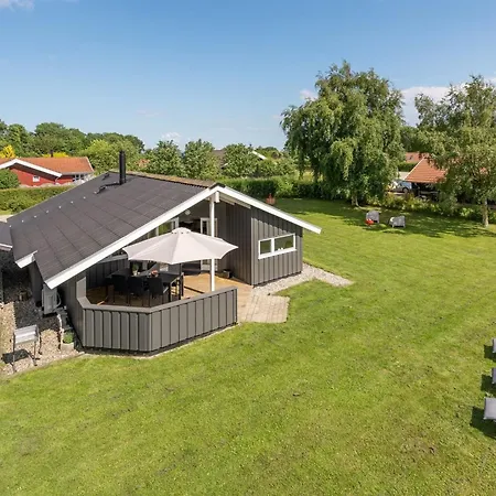 Niska - 300m From The Sea By Interhome Feriehus *